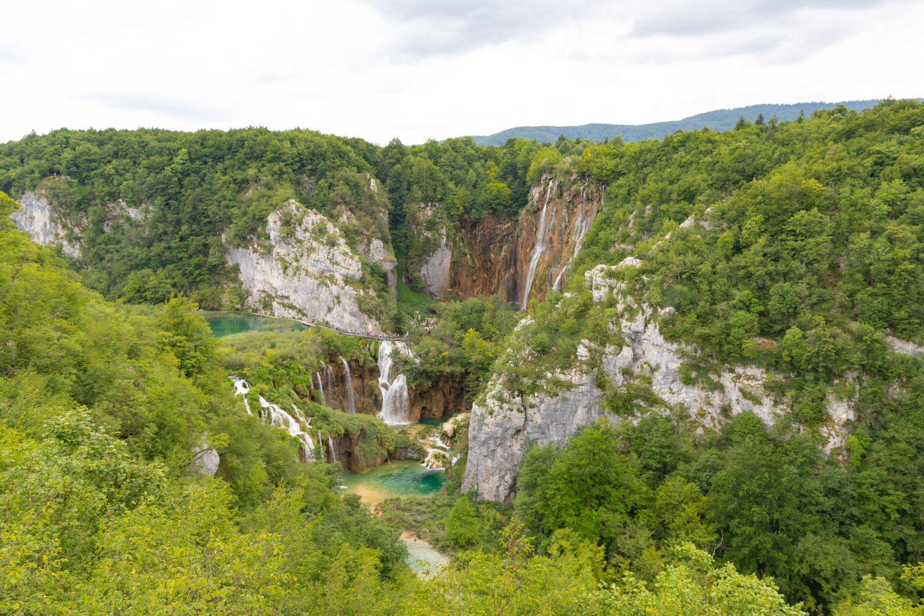 Plitvice Lakes — boardwalks and turquoise pools in Lika